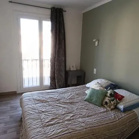 Lägenhet T3 - Calme-balcon -centre-ville *